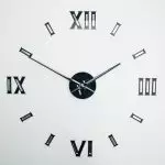 Nowoczesny rzymski zegar ścienny Romanus L