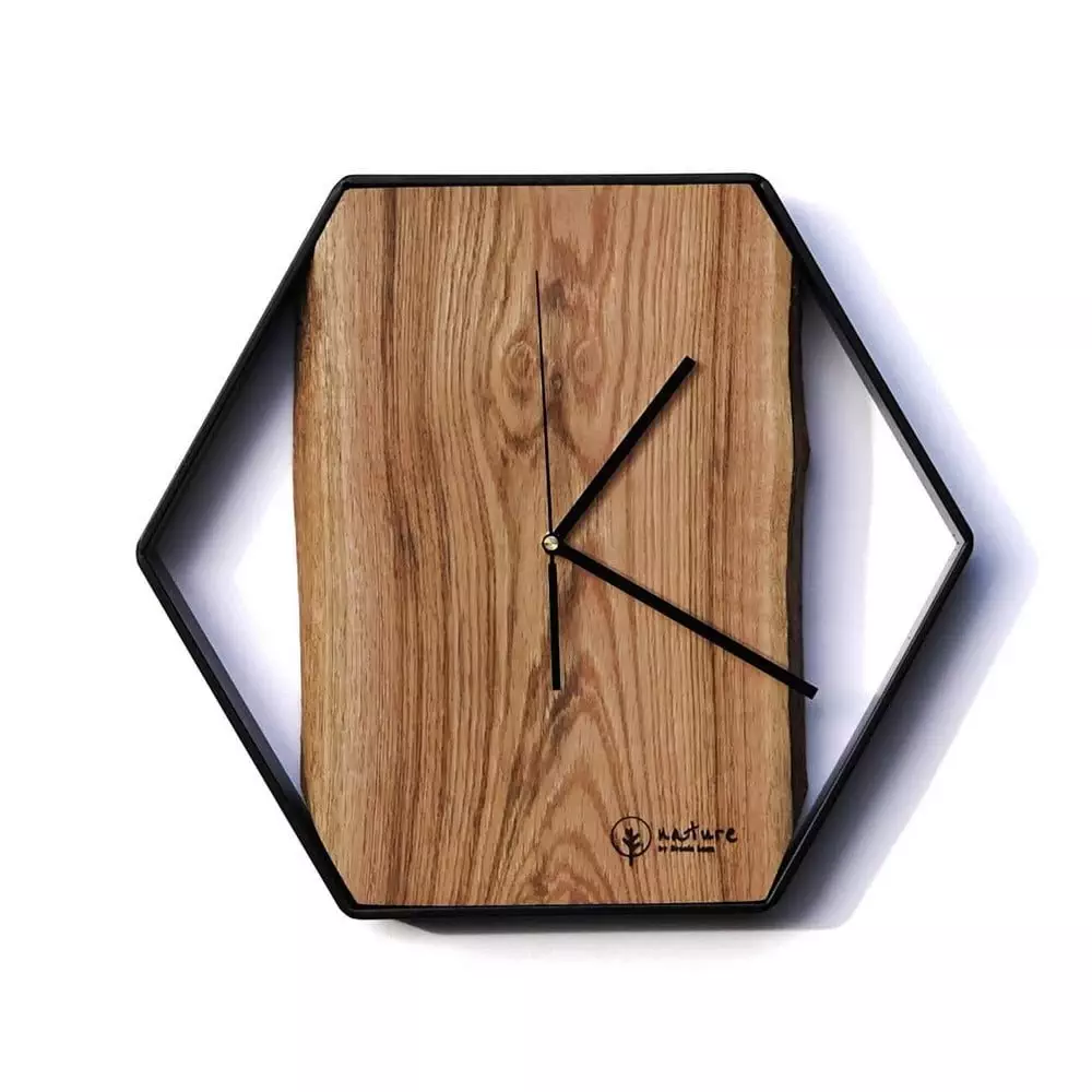 Sześciokątny zegar loftowy Time&Vertical (pionowy) 40 cm czarno-drewniany